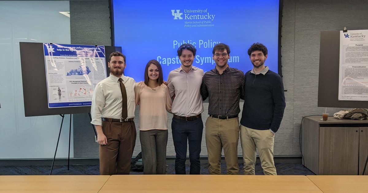 Martin School confers 1st public policy bachelor’s degree UKNow